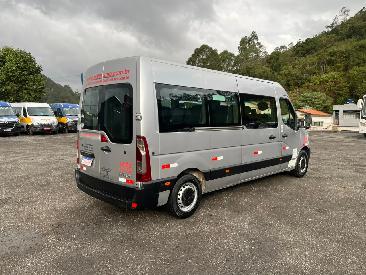 Renault/Master Mbus L3H2 16 Lugares 2019/2020