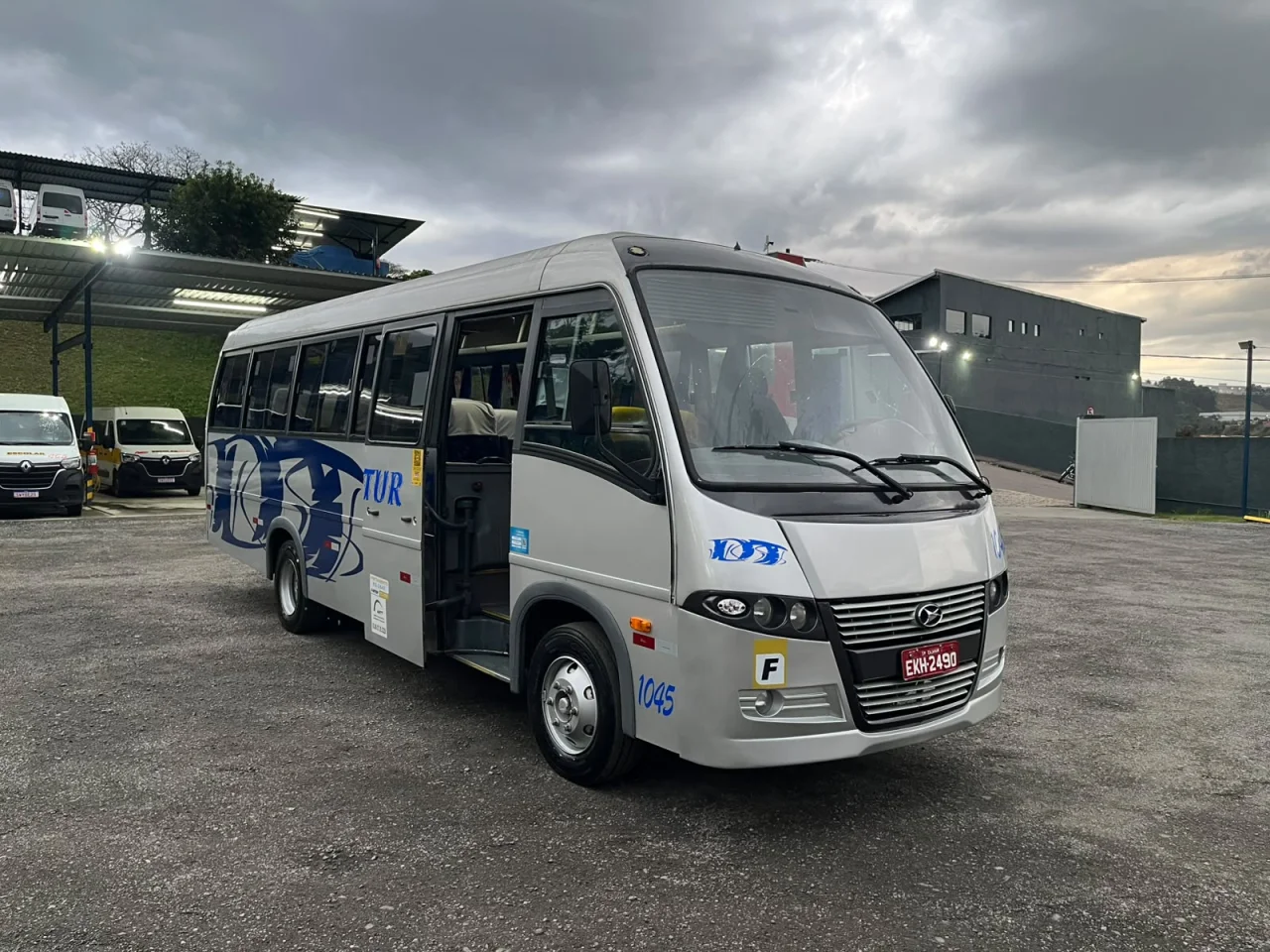 Marcopolo/VOLARE W8 ON 2010/2011